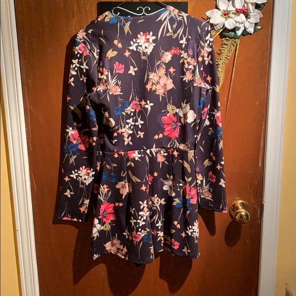 Romper - Picture 2 of 3